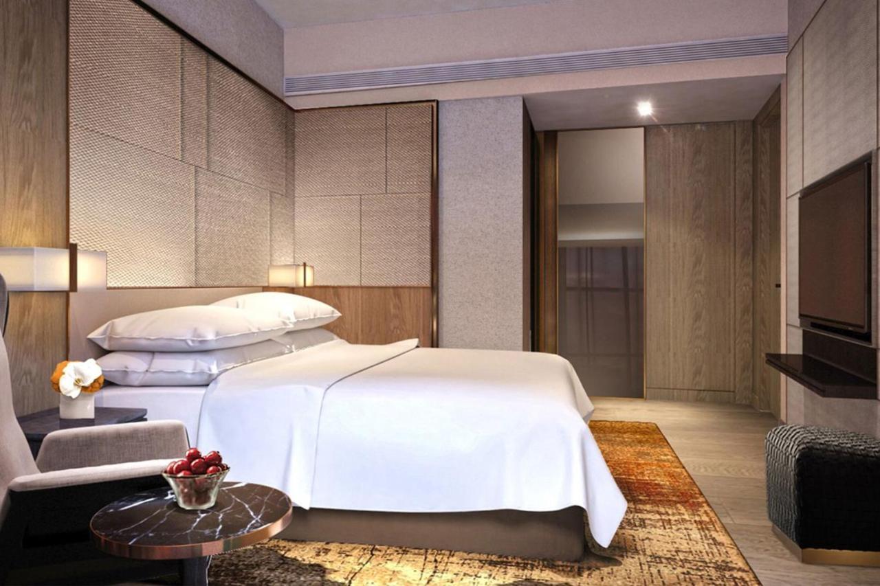Sheraton Kuching Hotel Bagian luar foto