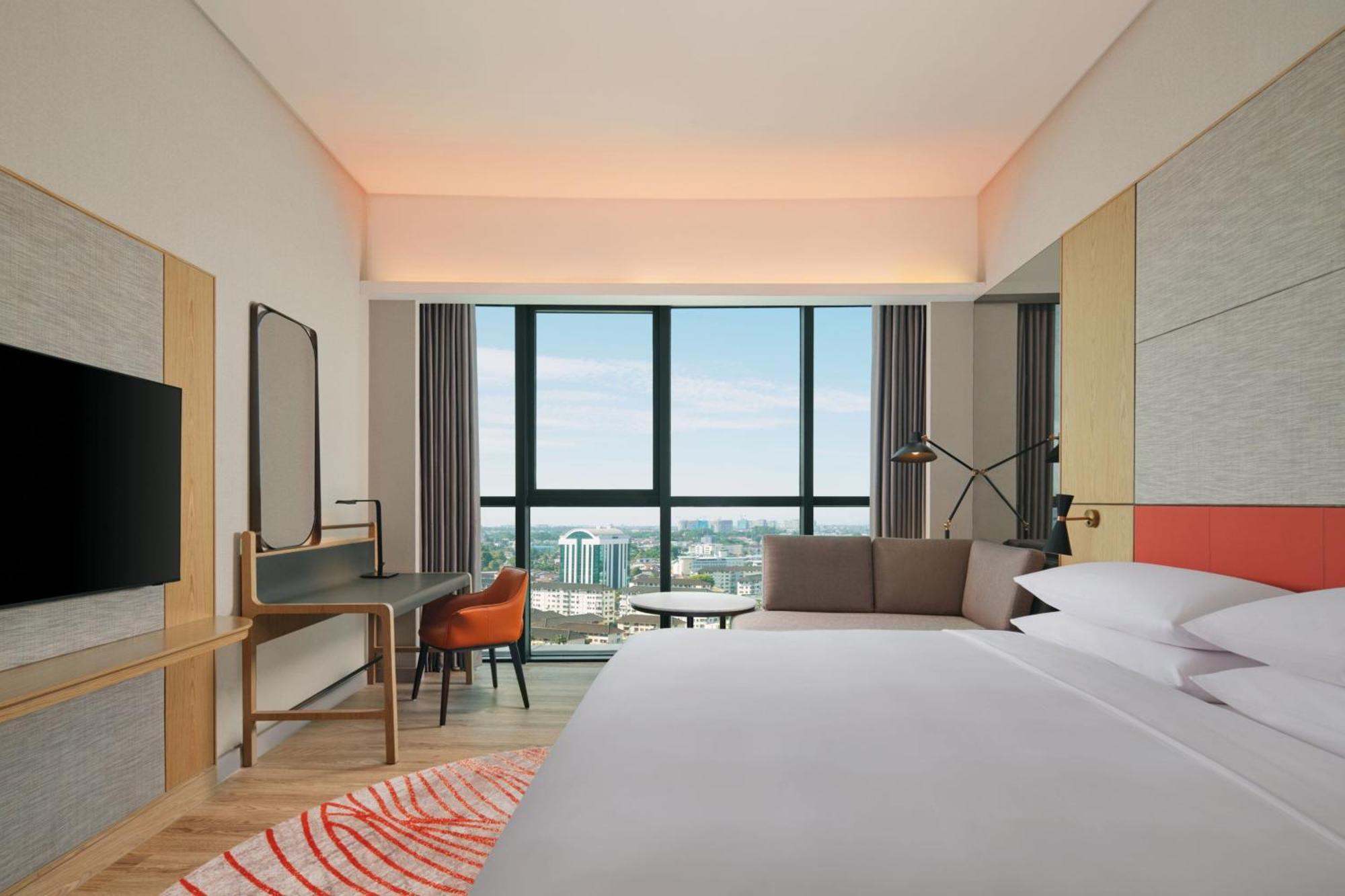 Sheraton Kuching Hotel Bagian luar foto