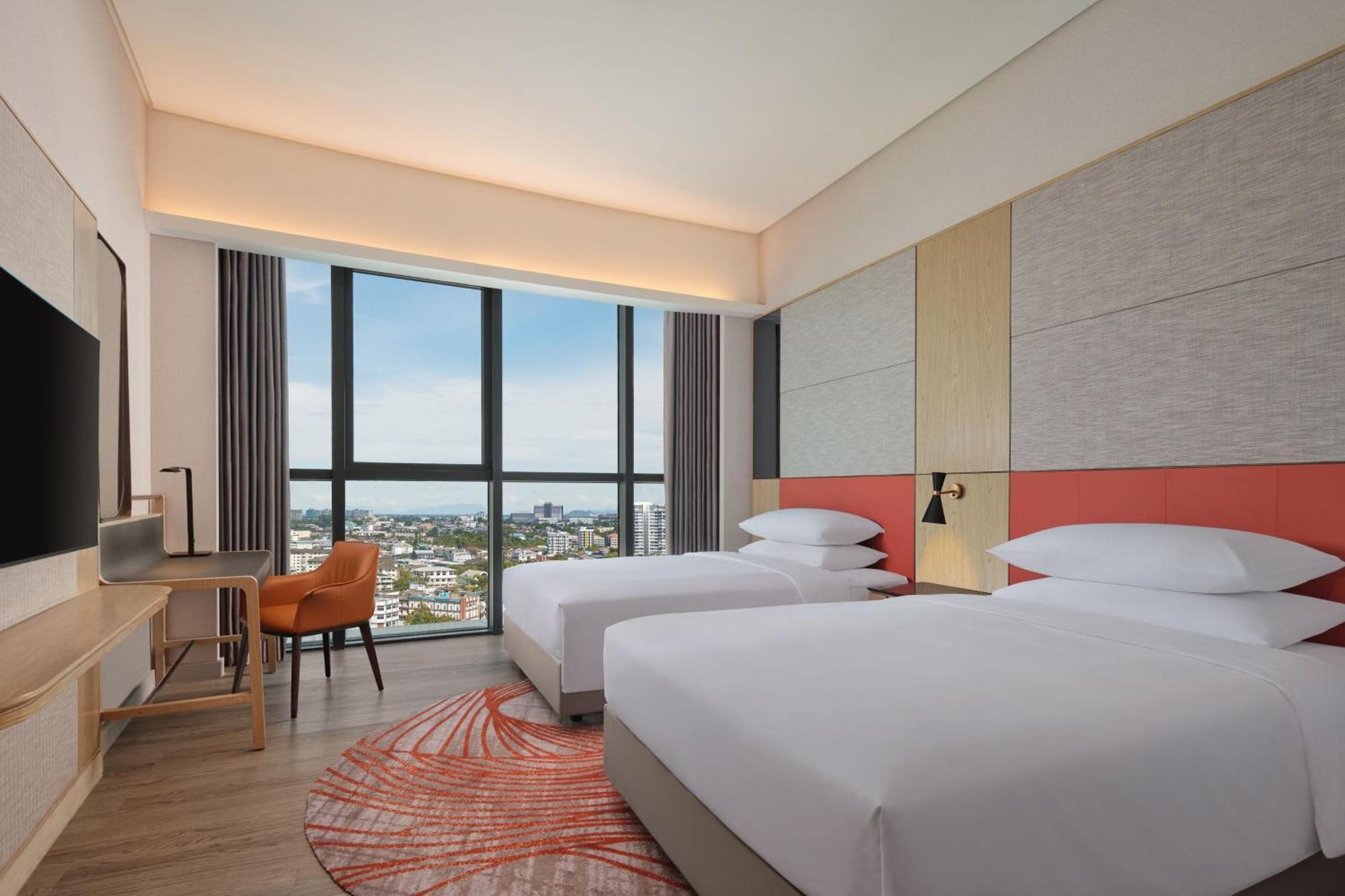 Sheraton Kuching Hotel Bagian luar foto