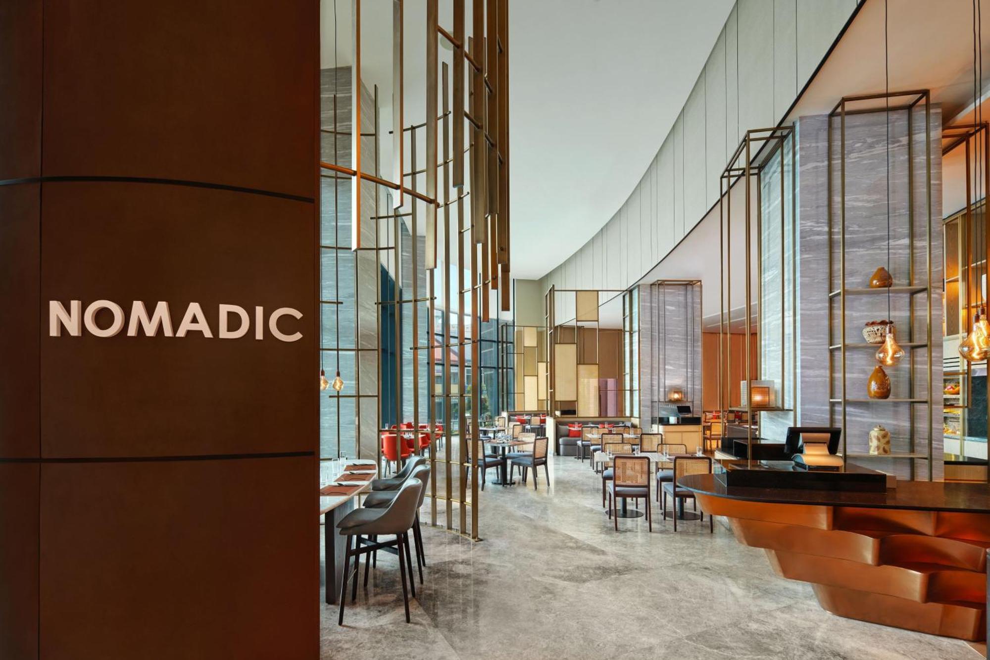Sheraton Kuching Hotel Bagian luar foto